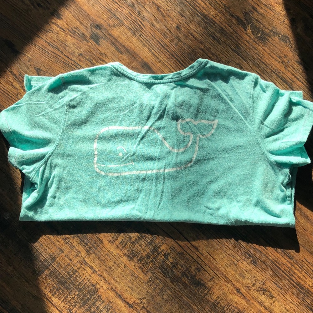 Vineyard Vines T